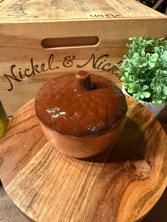 8 oz. Brown Acorn Candle with Lid